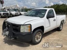 2008 Chevrolet Silverado 1500 4x4 Pickup Truck Runs & Moves) (Jump to Start, Dash Cracked, Left and 