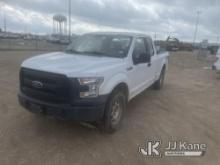 (Waxahachie, TX) 2017 Ford F150 4x4 Extended-Cab Pickup Truck Runs & Moves) (Body Damage, Cracked Wi