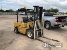 (Wichita, KS) 1990 Yale GP050 Solid Tired Forklift Not Running. No Battery, Will Crank On Jump Pack.