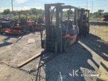 Toyota 7FDU25 Solid Tired Forklift Not Running, Bad Trans, Body & Rust Damage