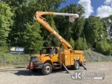 Altec AN50E-0C, Material Handling Bucket Truck rear mounted on 2011 International 4400 Utility Truck