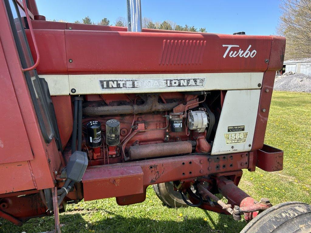 INTERNATIONAL FARMALL 1566 TRACTOR, CAB, 3PT, PTO, 2-REMOTES, PTO, 540 & 1000, 18.4-38 REAR DUALS, 5