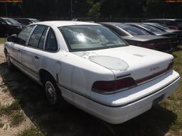 5-06263 (Cars-Sedan 4D)  Seller: Gov-City Of Clearwater 1994 FORD CROWNVIC