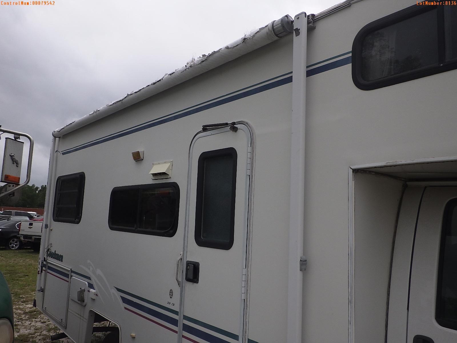 5-08115 (Cars-Motorhome)  Seller:Private/Dealer 2000 COAH CATALINA