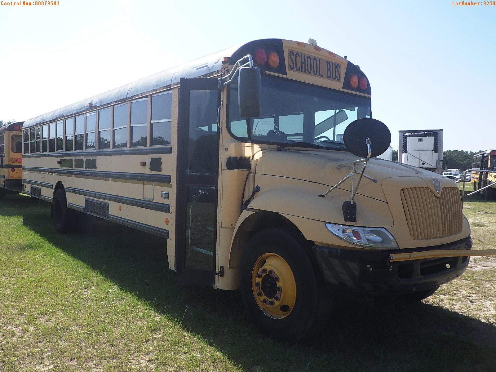 5-09230 (Trucks-Buses)  Seller: Gov-Hillsborough County School 2007 ICRP PB105