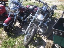 6-02112 (Cars-Motorcycle)  Seller: Gov-Hernando County Sheriffs 2001 HD DYNAGLID