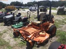 8-02196 (Equip.-Mower)  Seller:Private/Dealer SCAG TURF TIGER 61 INCH ZERO TURN