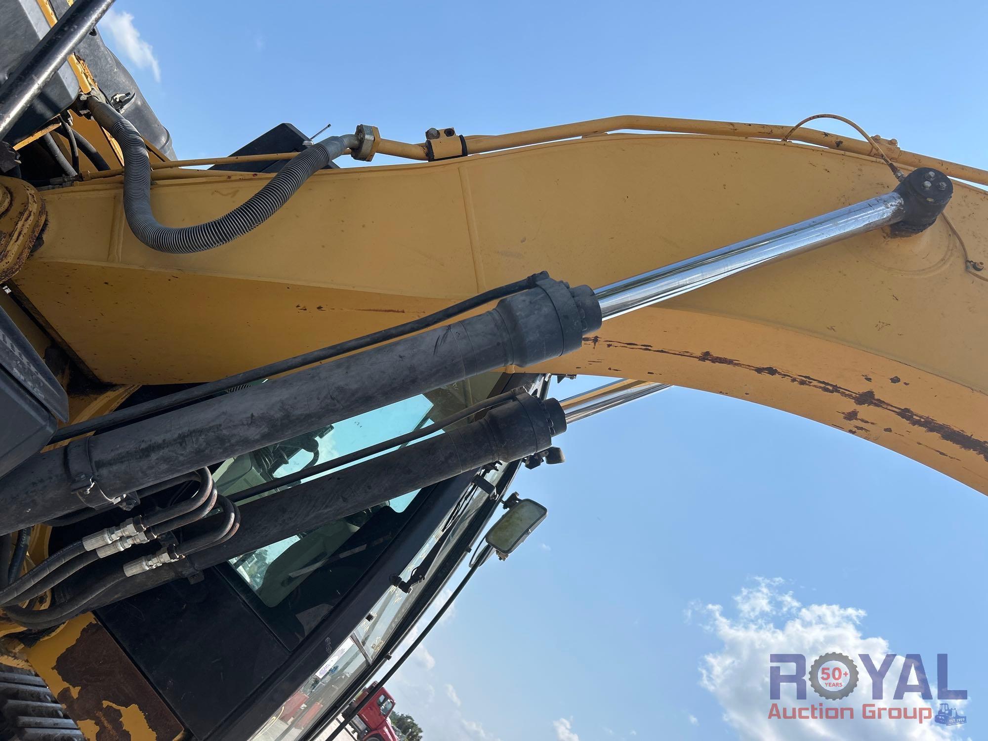 2013 Caterpillar 320E Hydraulic Excavator