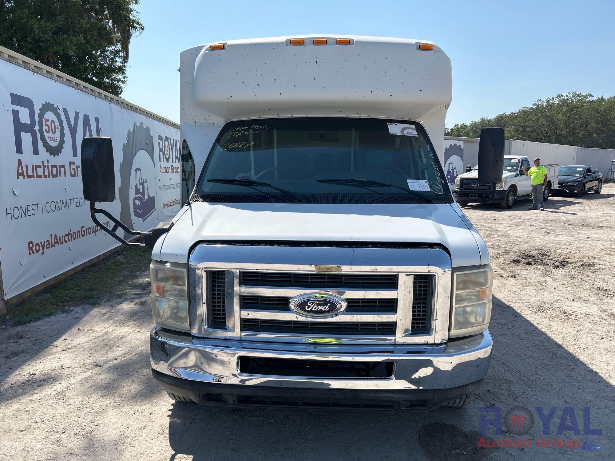 2012 Ford F450 21 Passenger Bus