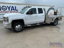 2017 Chevrolet Silverado Double Cab 4x4 8.5ft Flatbed Truck