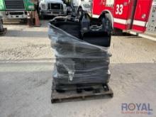 two pallets seats