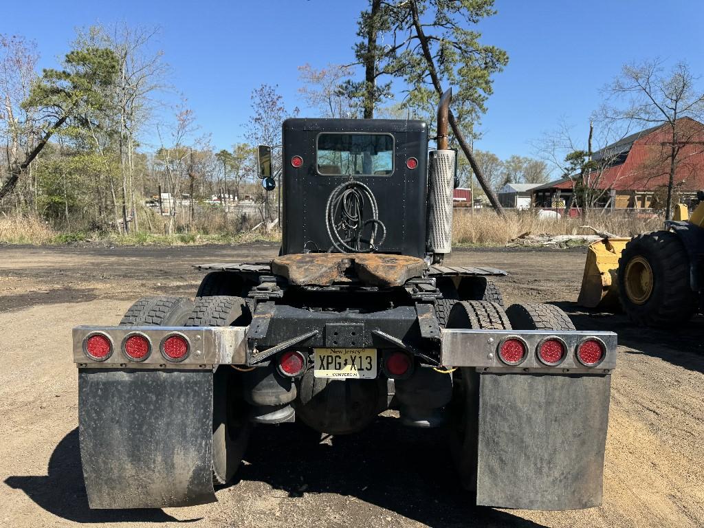 1986 Peterbilt 359 Day Cab Tandem (OFFSITE)