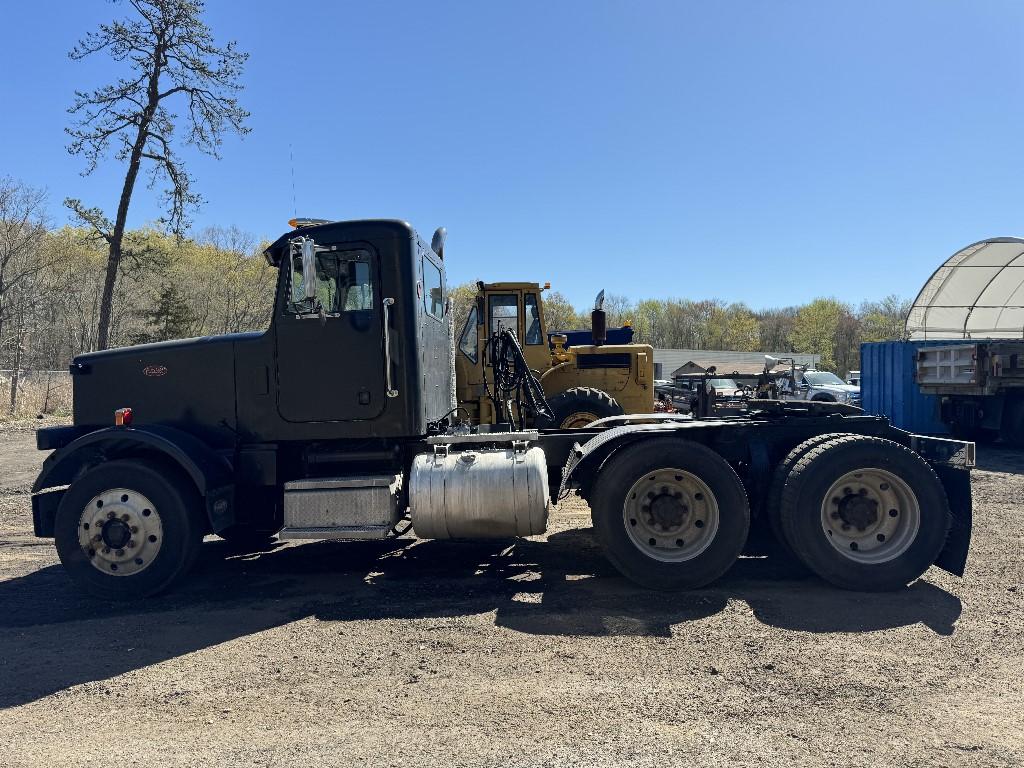 1986 Peterbilt 359 Day Cab Tandem (OFFSITE)