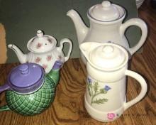 4- teapots