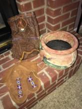 pottery pot/moccasins/bag