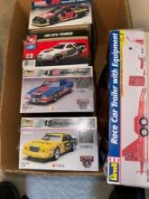 lot of five plastic model kits