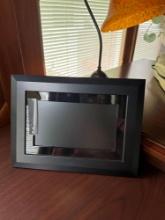 Kodak easy share digital picture frame - office