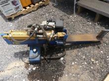 Ramsplitter Log Splitter: Stroke 18 & Bore 3.5, Model B8350180ABAAA03B