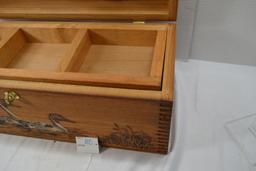 Ducks Unlimited Sportsman Trunk; Stamped Duck Design w/Removeable Tray