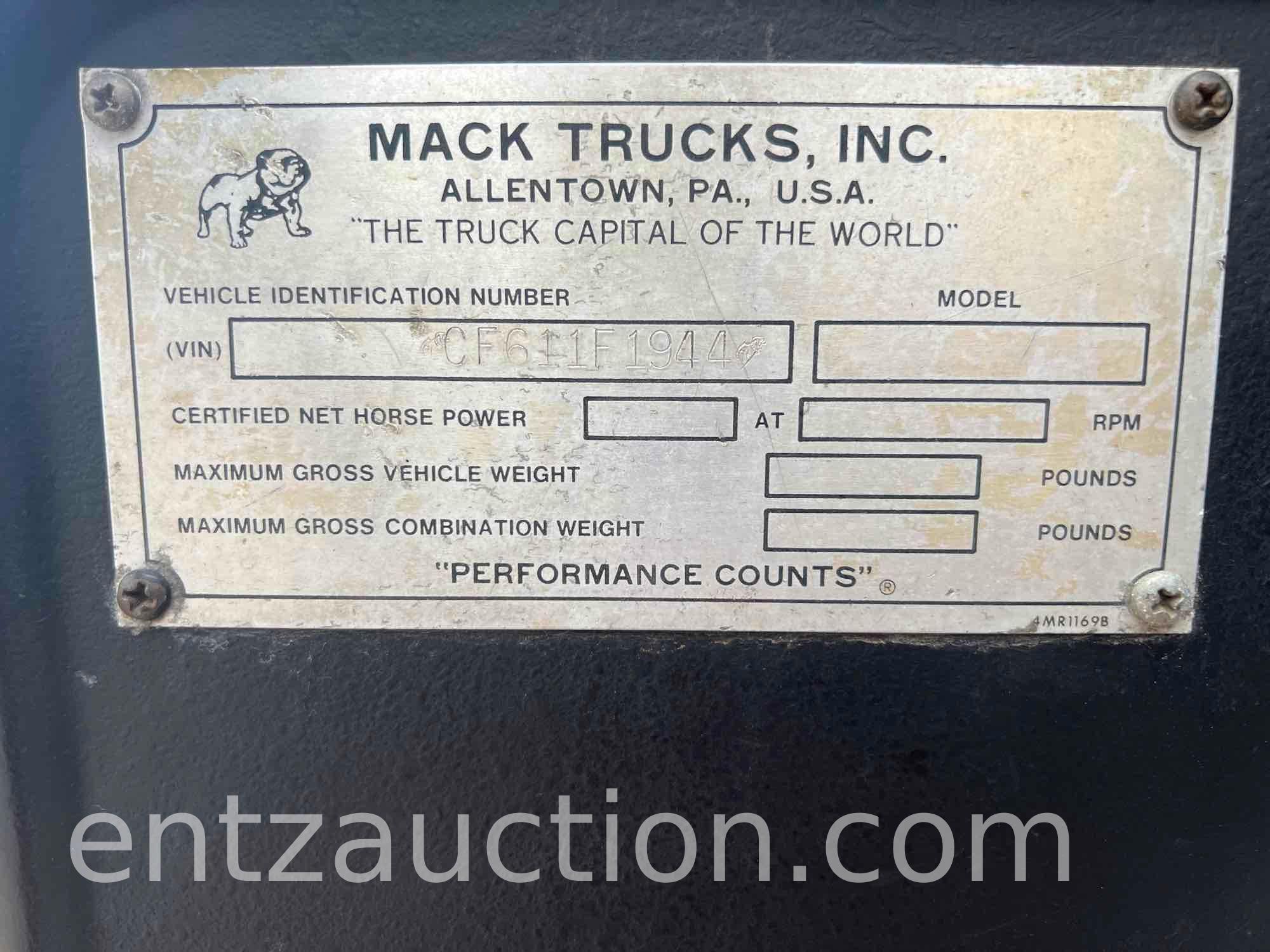 1979 MACK FIRE ENGINE, DETROIT DIESEL,