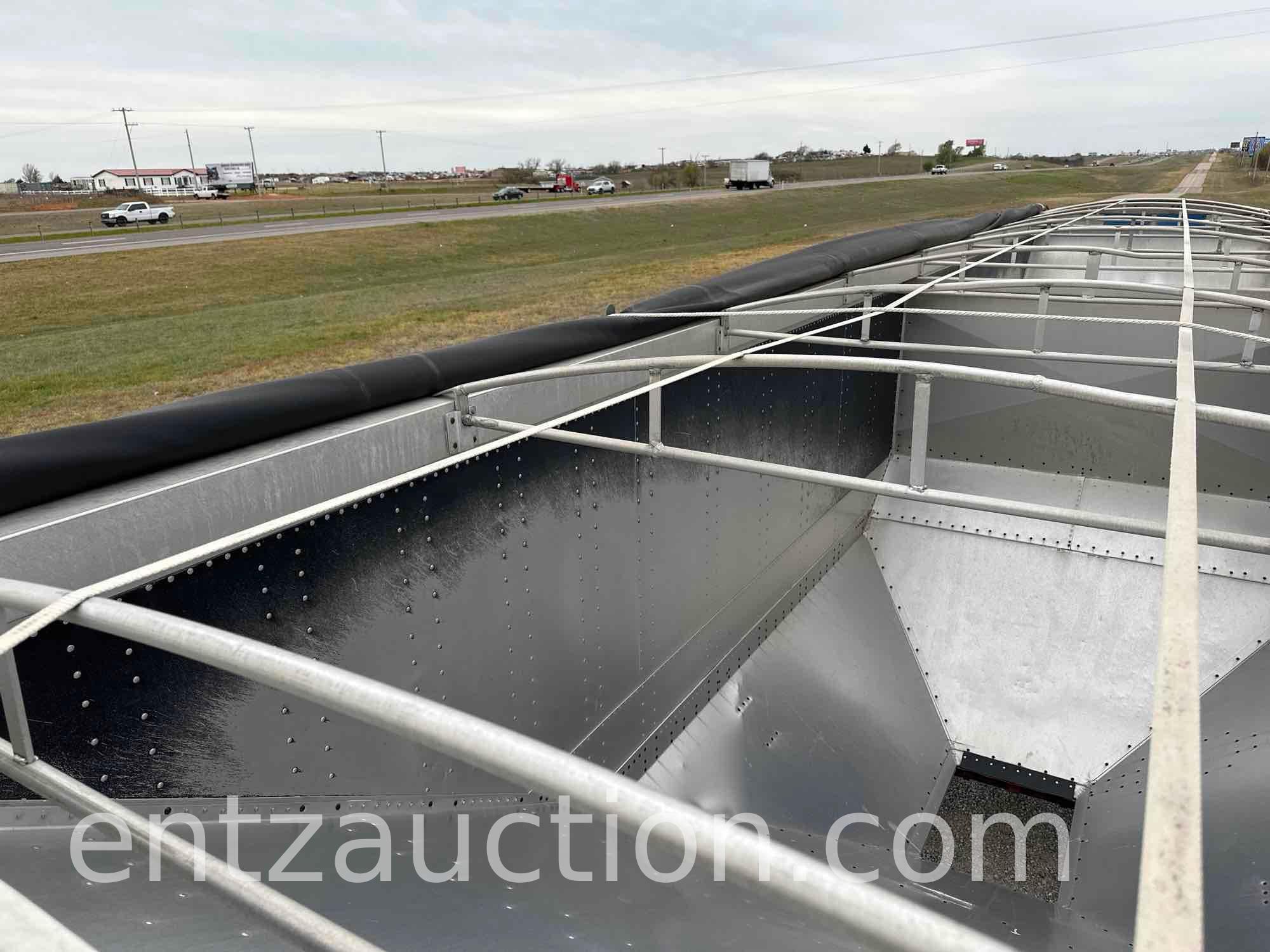 2002 CORN HUSKER GRAIN HOPPER,