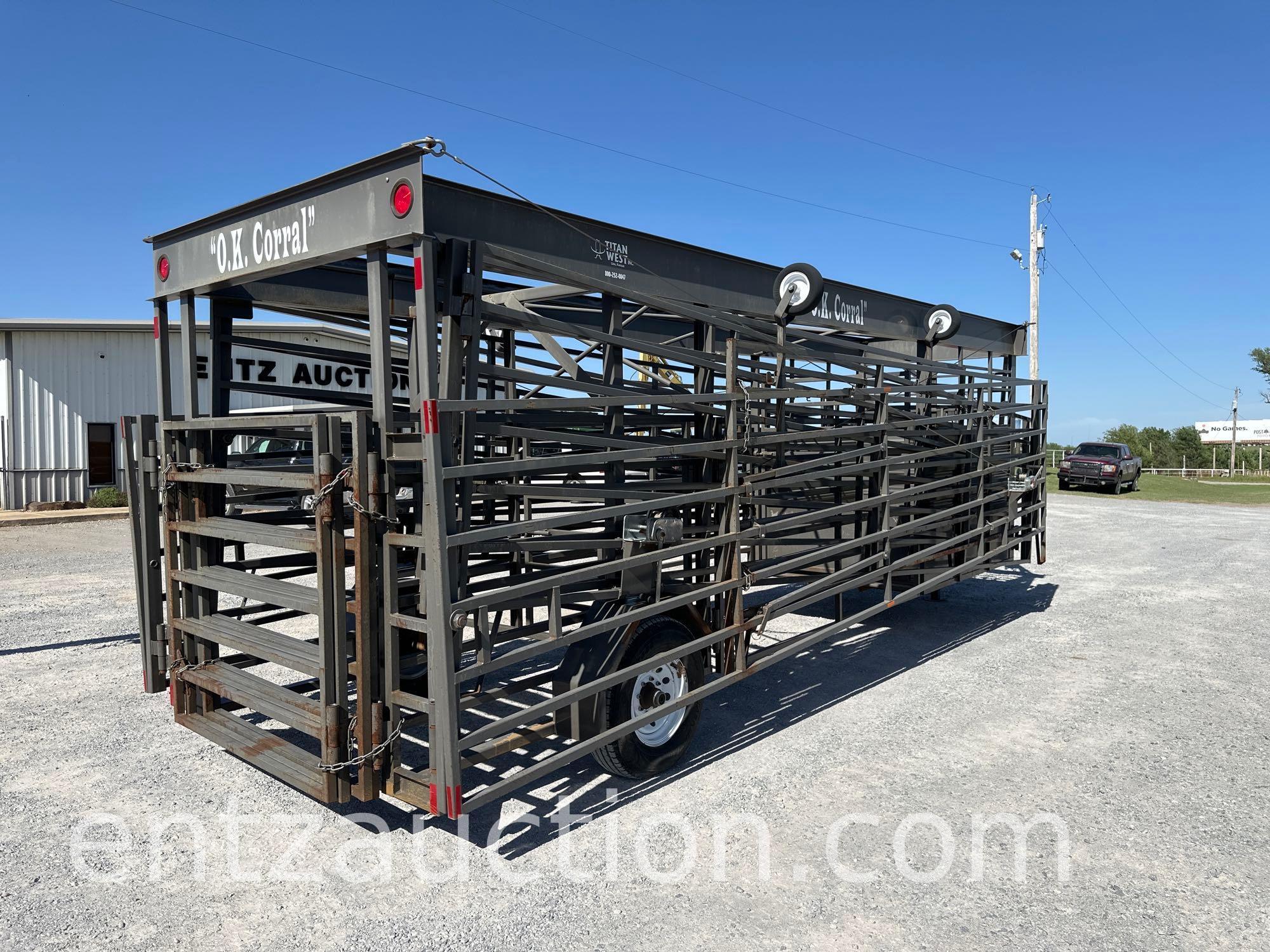 OK CORRAL PORTABLE WHEEL CORRAL, GN,