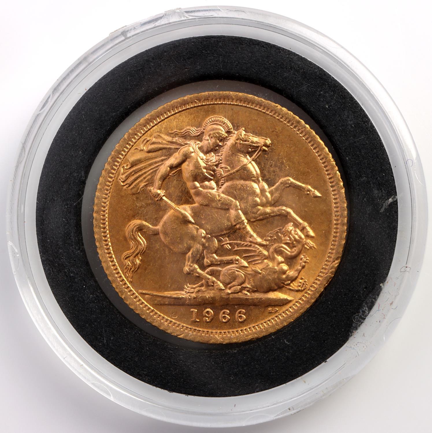 1966 GREAT BRITIAN QUEEN ELIZABETH GOLD SOVEREIGN