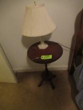 SMALL TABLE AND LAMP