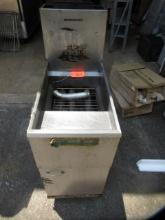 STAINLESS STEEL COMMERCIAL DEEP FRYER