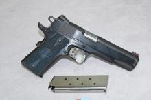 Colt  Mod 1911 Government Model  Cal .45 ACP  2 Mags