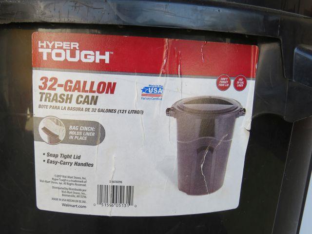 Hyper Tough 32 Gal Trash cans (the lot includes one lid)