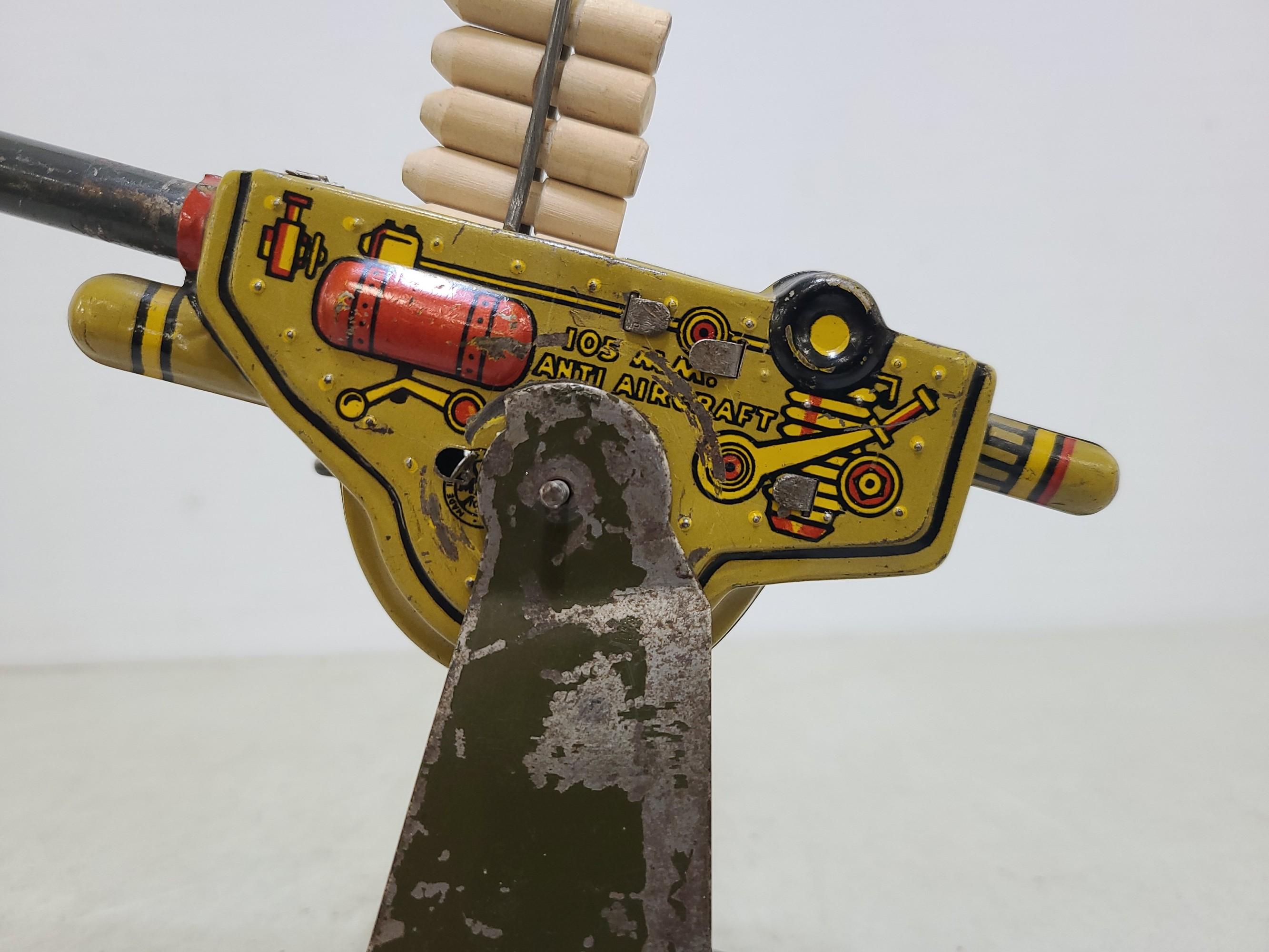 Marx Prewar Winding Anti-Aircraft Tin Toy Gun