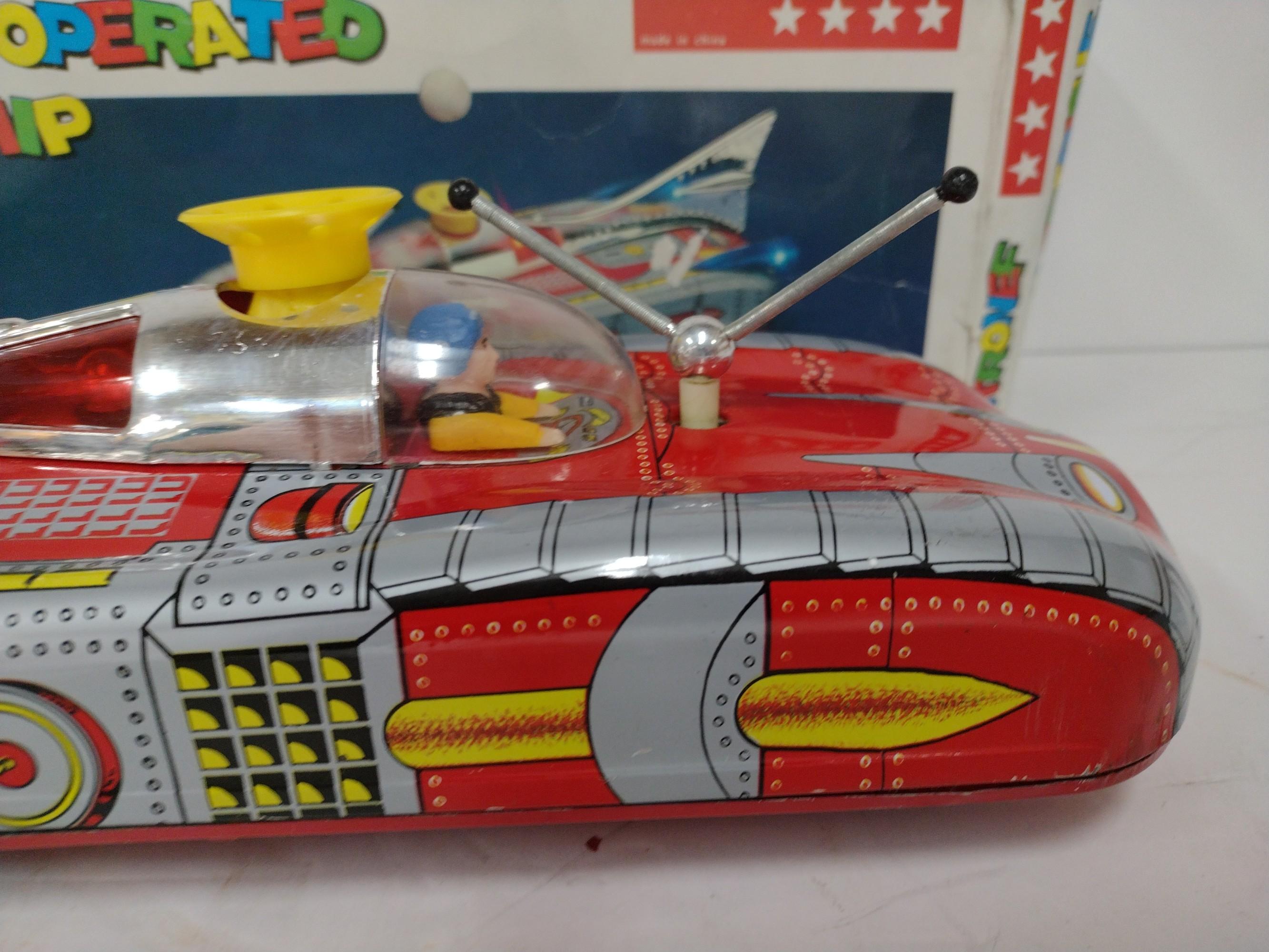 Toy Battery Operated Spaceship