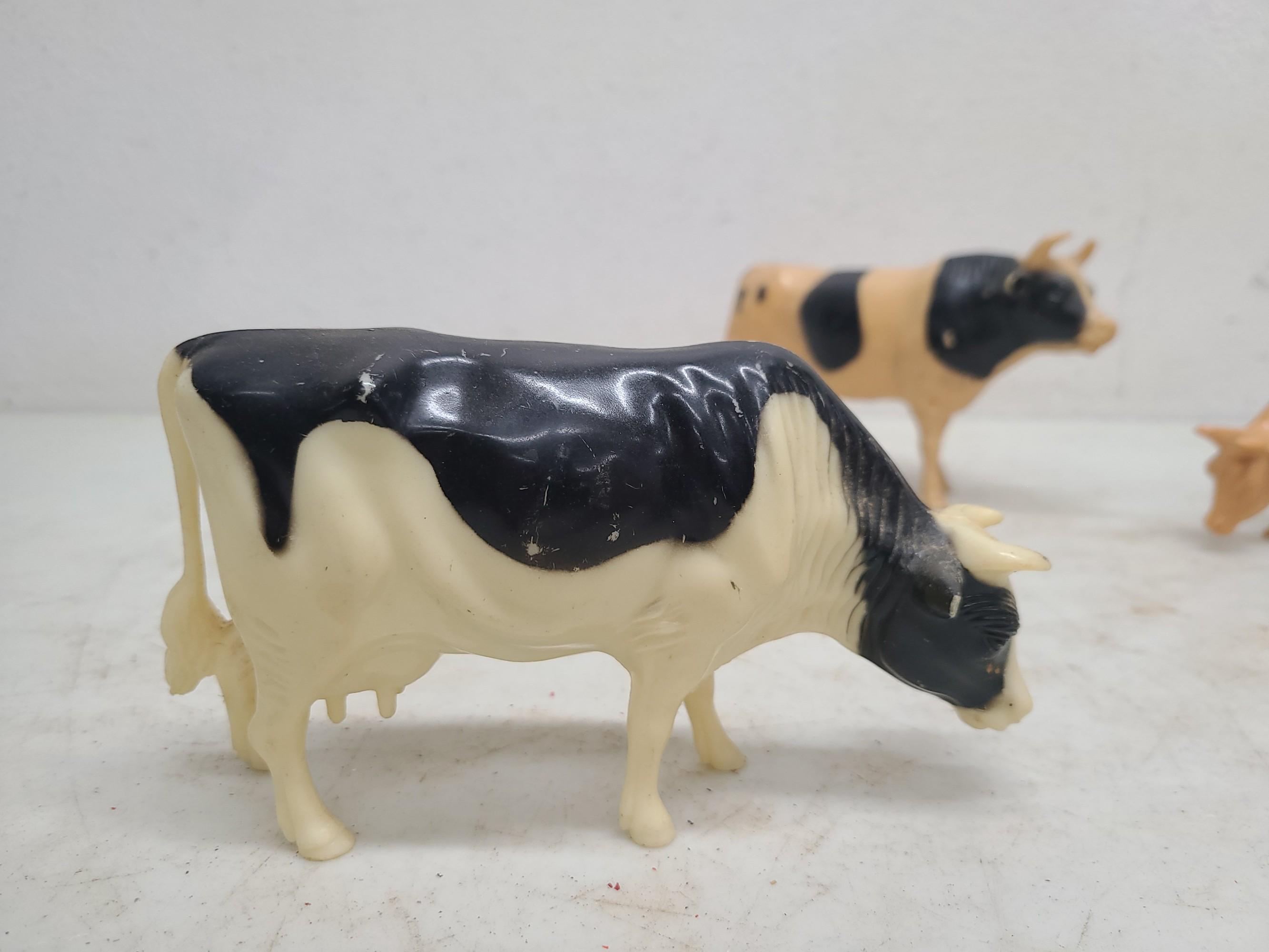 4 Nylint & Hartland Toy Cows
