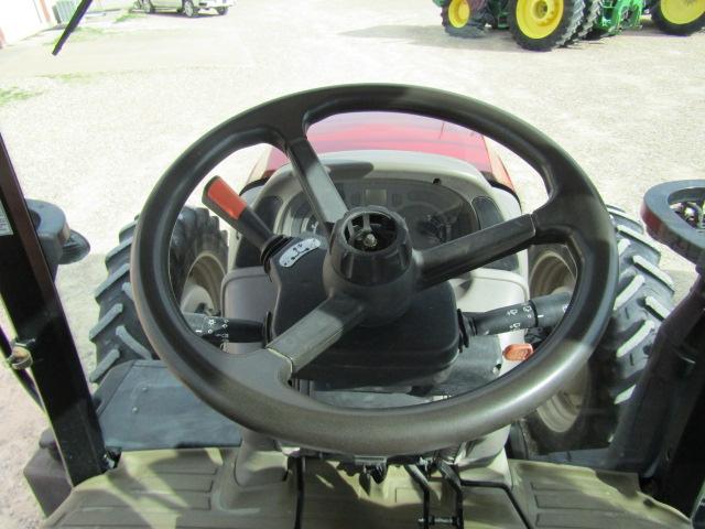 1738 125 CASE IH MAXXUM C/A MFD 320/90R50 5048HRS FRONT 3PT HITCH 5048 S/N:ZGEE02030