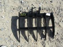 9645 EXCAVATOR RAKE FITS 1-2TON 1'' PIN DET