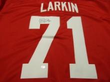 Dylan Larkin of the Detroit Red Wings signed autographed hockey jersey PAAS COA 124