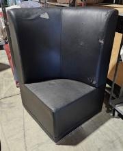 Luna Black-Corner Chair
