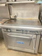 Royal 36â€� Grill with oven and back splash