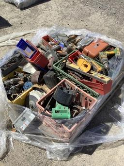 PALLET OF MISC TOOLS & HARDWARE