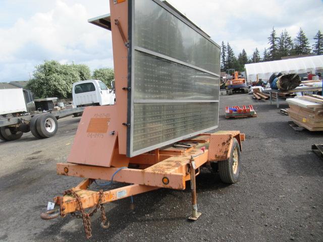 2004 VERMAC PCMS1210 12' SINGLE AXLE DIGITAL SIGN TRAILER