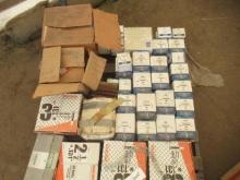 (4) BOXES OF UNICATCH PLASTIC STRIP NAILS, APPROX (35) BOXES OF ASSORTED QUICK SCREWS, & ASSORTED