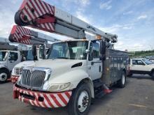 2003 International 4400 4X2 LIFT-ALL LOM-50