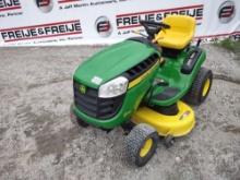 2015 JOHN DEERE D110 RIDING MOWER SN: 1GXD110EHFF612516