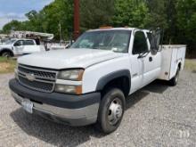 2005 Chevrolet Silverado 3500 Extended Cab 4x4 Service Truck