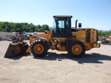 14 Hyundai HL730-3 Wheel Loader (QEA 5358)