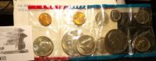 1975 P & D U.S. Mint Set with Type One Bicentennial Dollars. As issued.