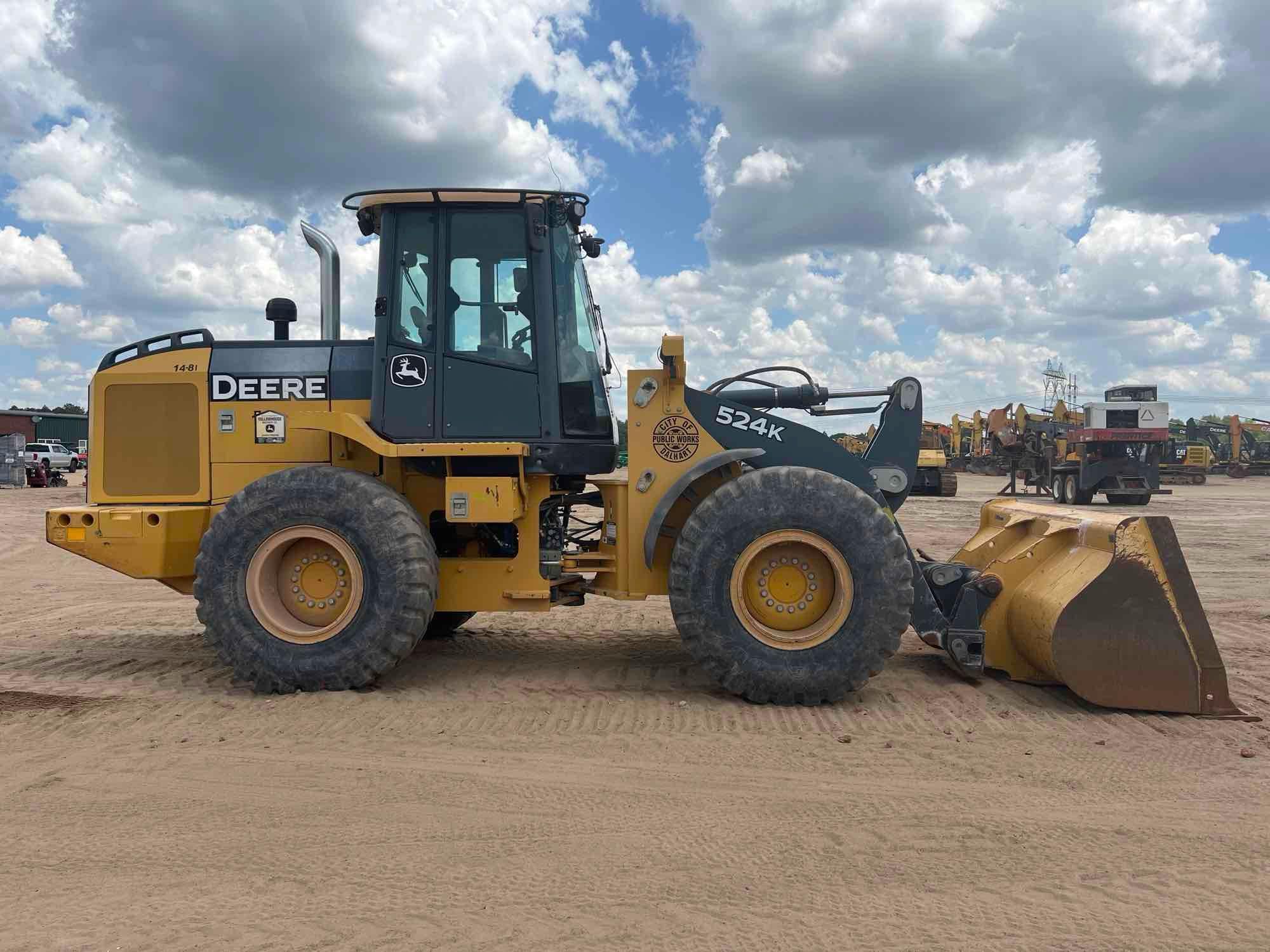 2011 JOHN DEERE 524K RUBBER TIRE LOADER