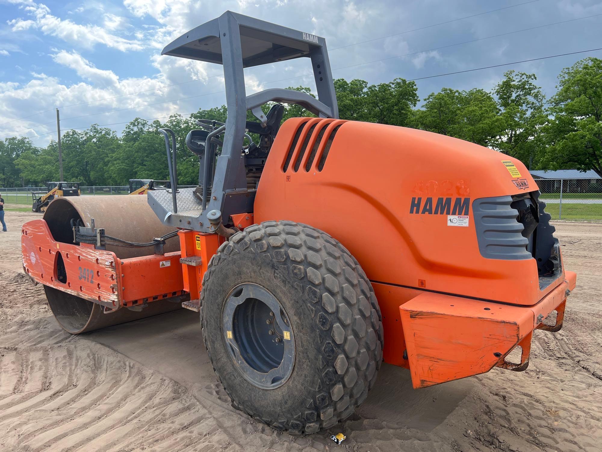 HAMM 3412 SMOOTH DRUM ROLLER