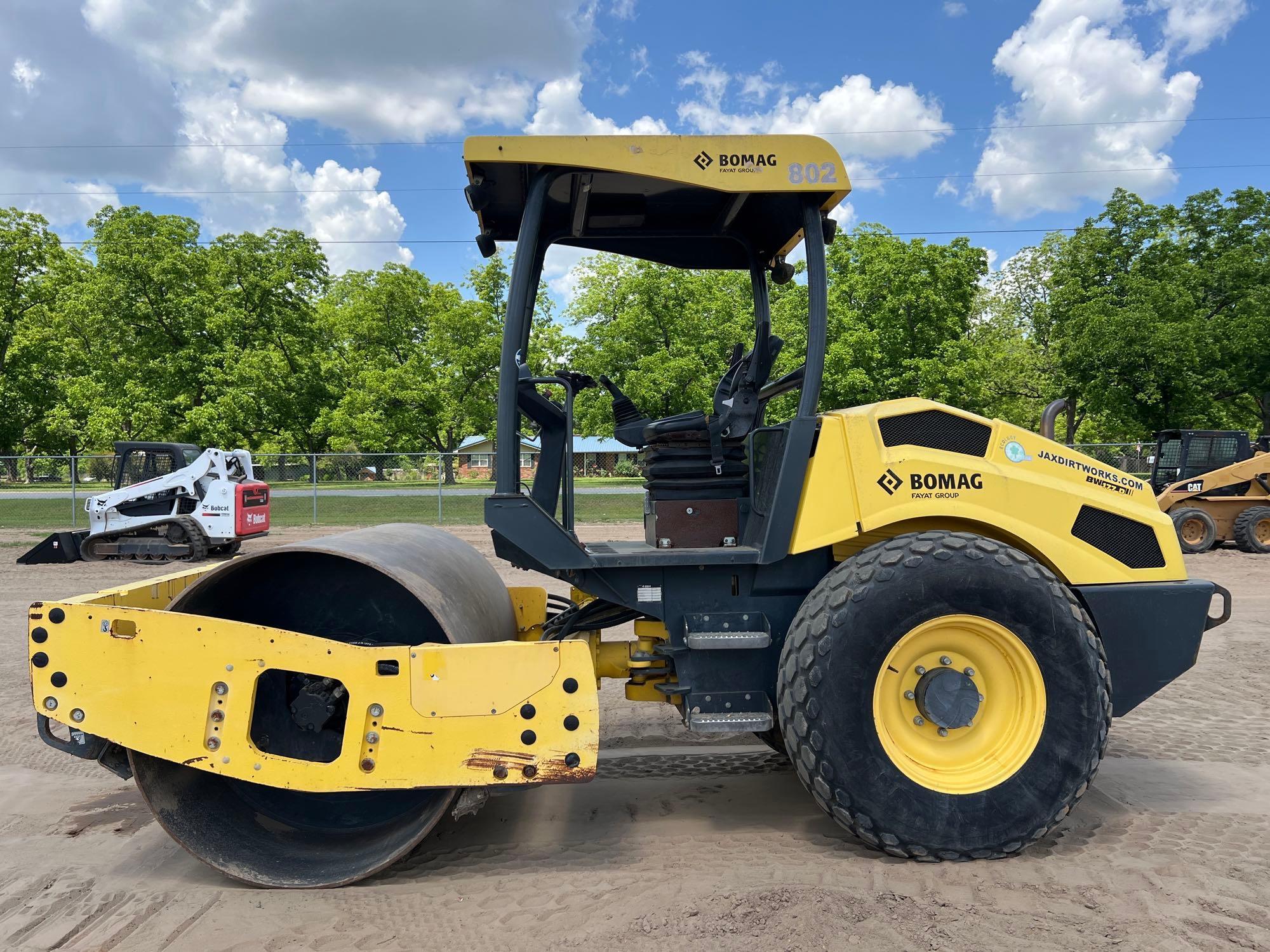 2015 BOMAG BW177D-5 SMOOTH DRUM ROLLER